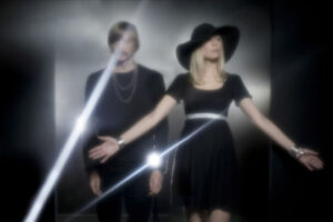 Club 8, Johan Angergård och Karolina Komstedt